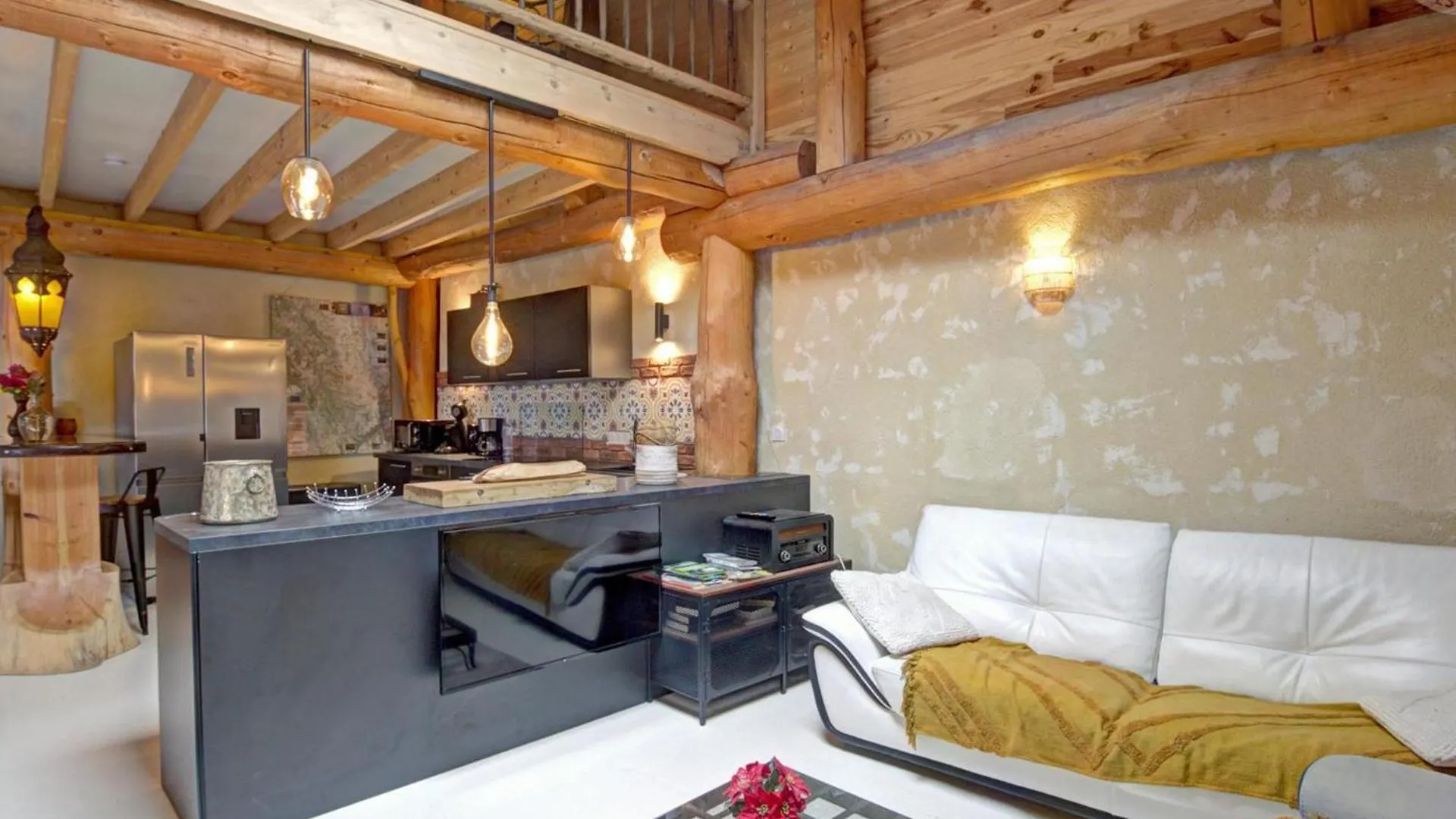 Gite De Charme Avec Poele A Bois, Billard Et Terrasse Dans Les Monts Du Forez - Fr-1-496-313 Saint-Jean-Soleymieux